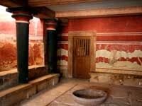 Detalle de la decoración de la sala del Trono en el palacio de Knossos en Creta (Grecia) – Agencia Viajes Próximo Oriente - Agencia Viajes Próximo Oriente