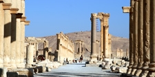 Avenida de las columnas de Palmira (Siria). – Agencia Viajes Próximo Oriente