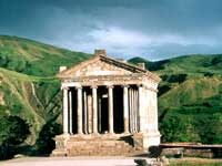 Templo de Garni (Armenia). – Agencia Viajes Próximo Oriente
